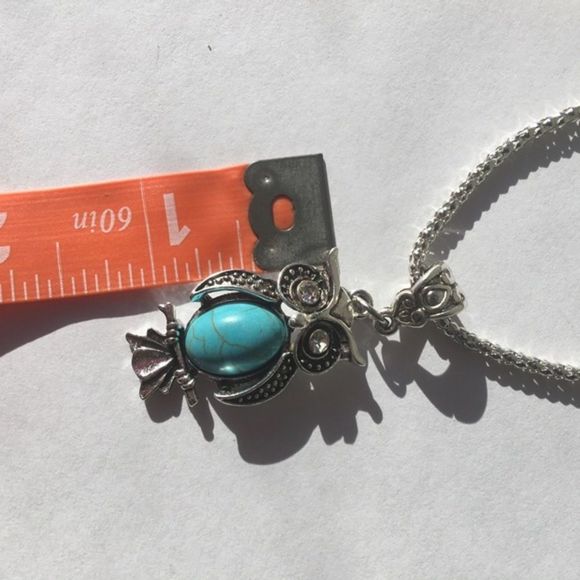 (L3) Owl Necklace - Picture 4 of 5